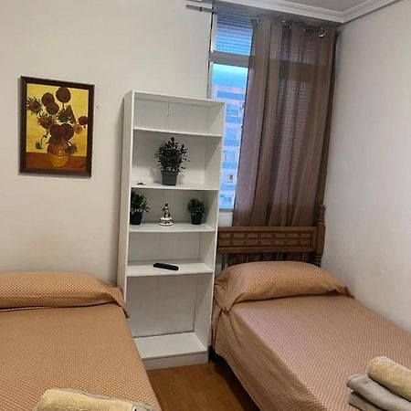 Malvarrosa Simple Shared Home 발렌시아 외부 사진